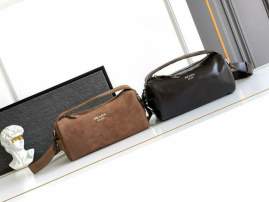 Picture of Prada Handbags _SKUfw218886627fw